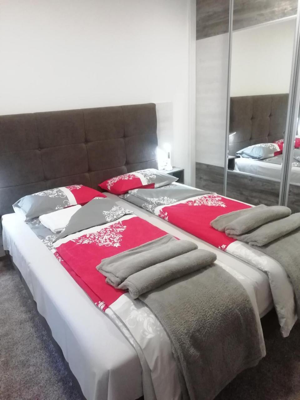 Užice Apartman Centar 2 מראה חיצוני תמונה